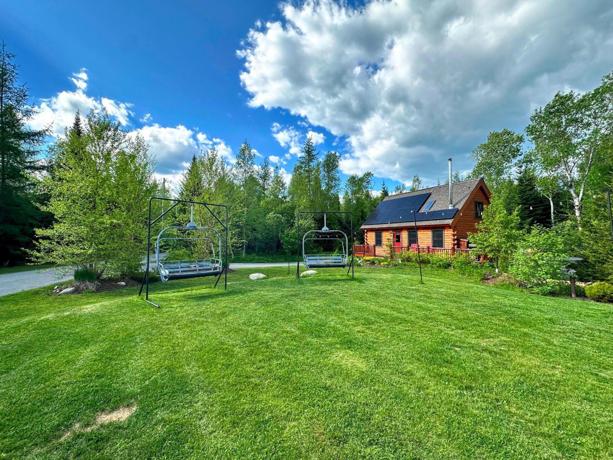 Bc Log Cabin With Private Beach River Fire Pit Ac Wifi Onsite Trails Ski Slope Views Villa Carroll Exterior photo